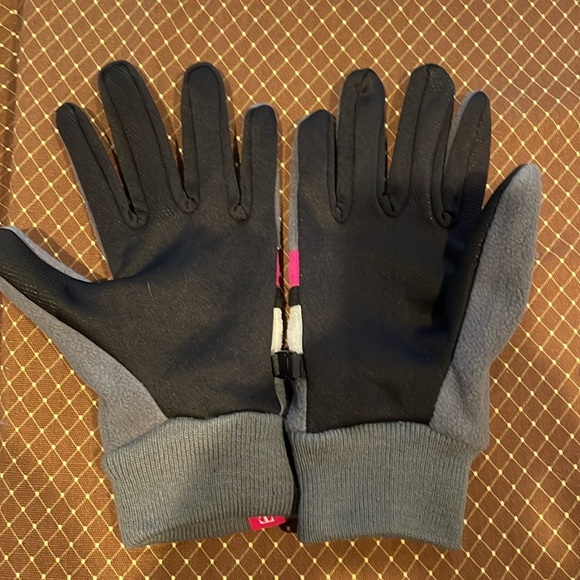 T Mobile Touch Screen Gloves Large new - Picture 3 of 3